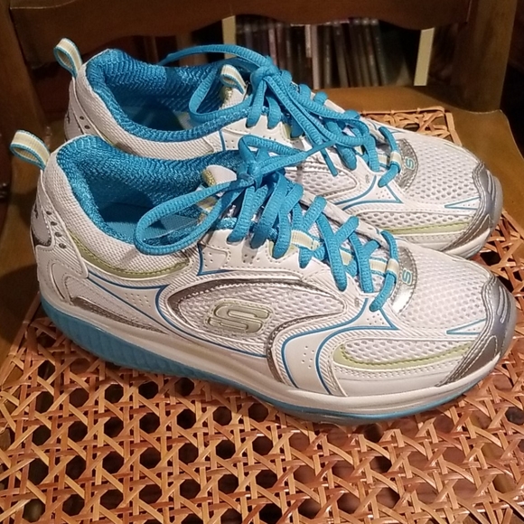 skechers shape ups 5.5